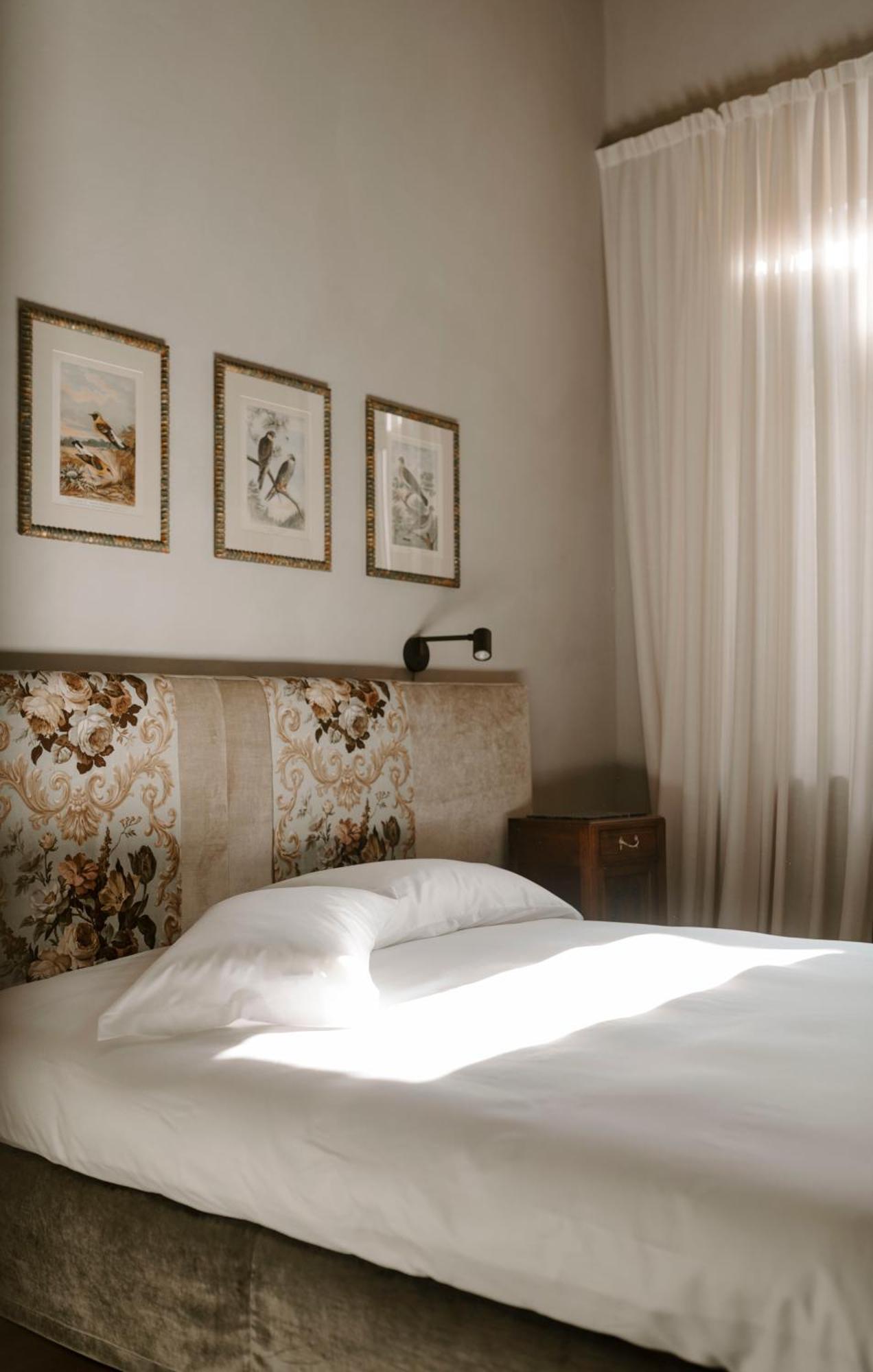 Alma Bed & Breakfast 알바 외부 사진